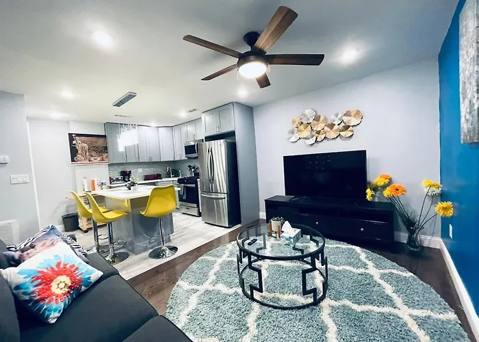Magic Gardens 1Bd Apt In Center City